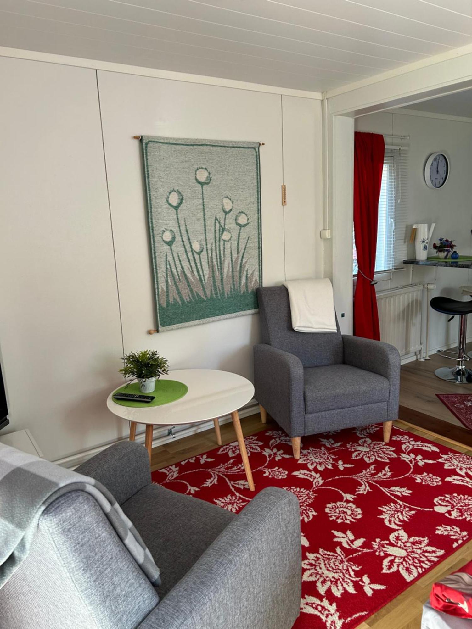 Aurora Center 3 Apartment โรวานิเอมิ ภายนอก รูปภาพ